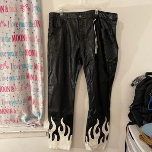 COPY - Men faux leather pants size 40